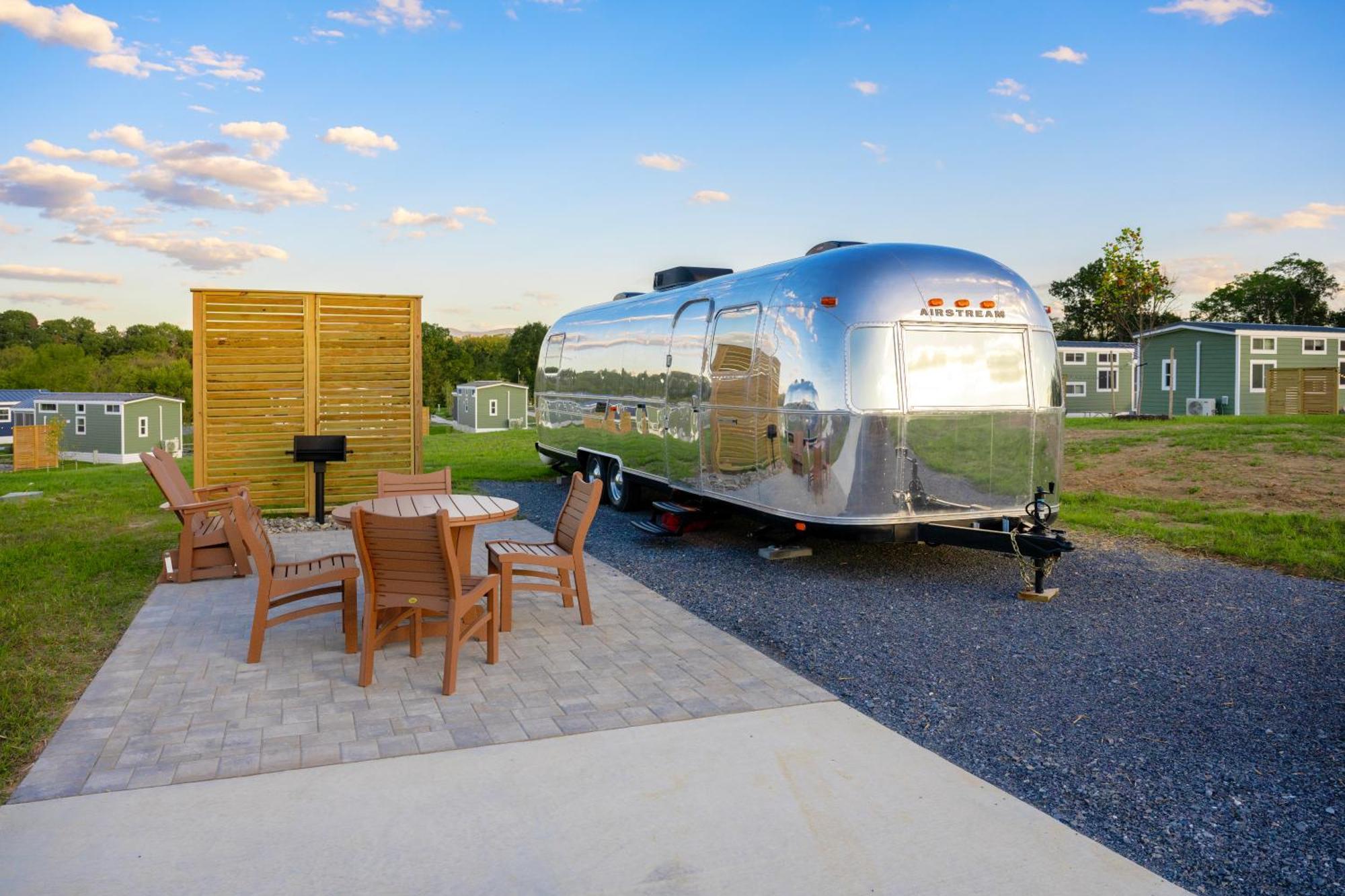 Luray Rv Resort On Shenandoah River ภายนอก รูปภาพ
